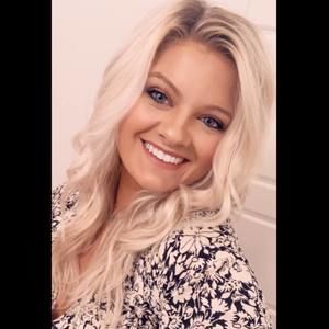 Meet your Posher, Katelyn